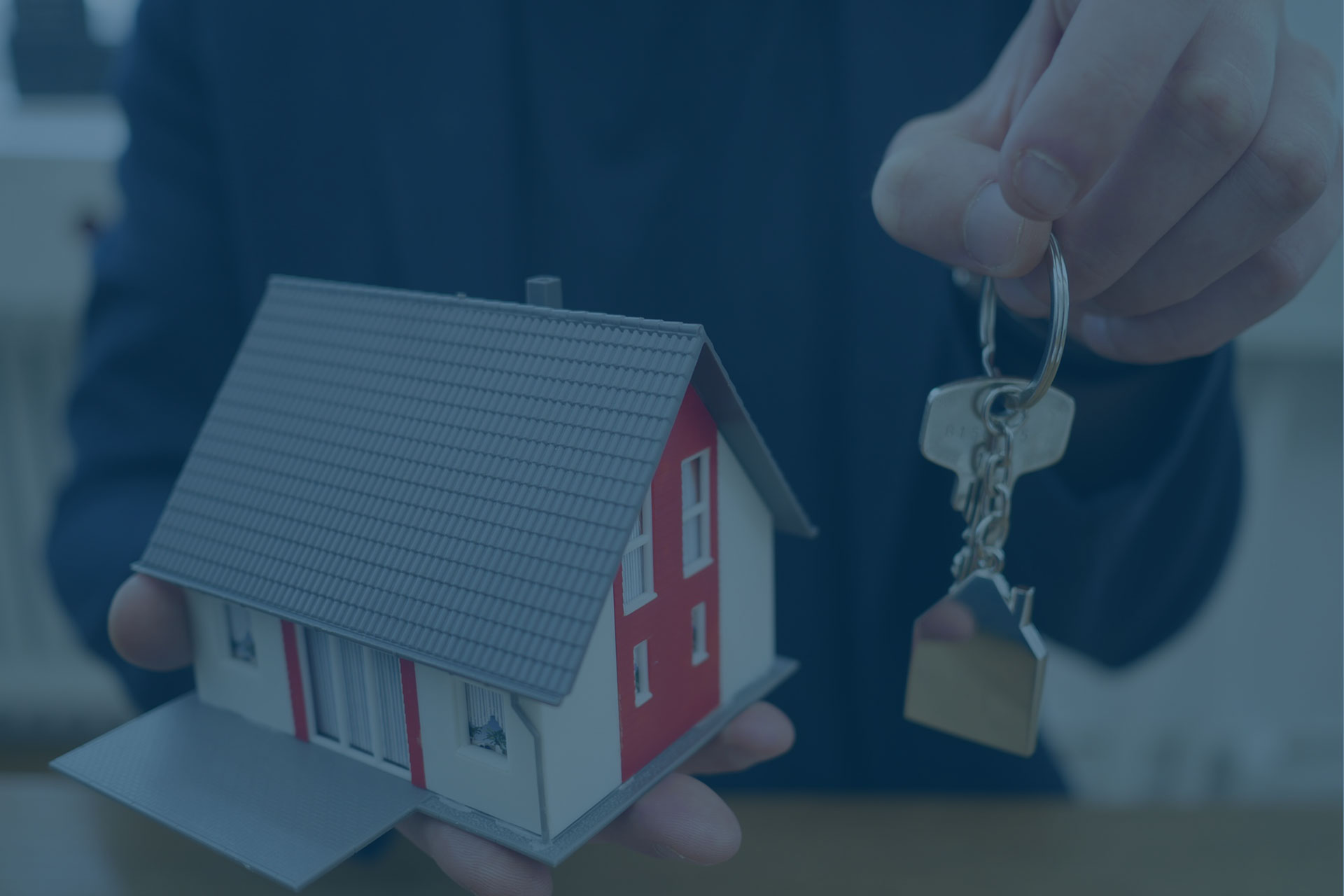 house-lease-keys-blue-3